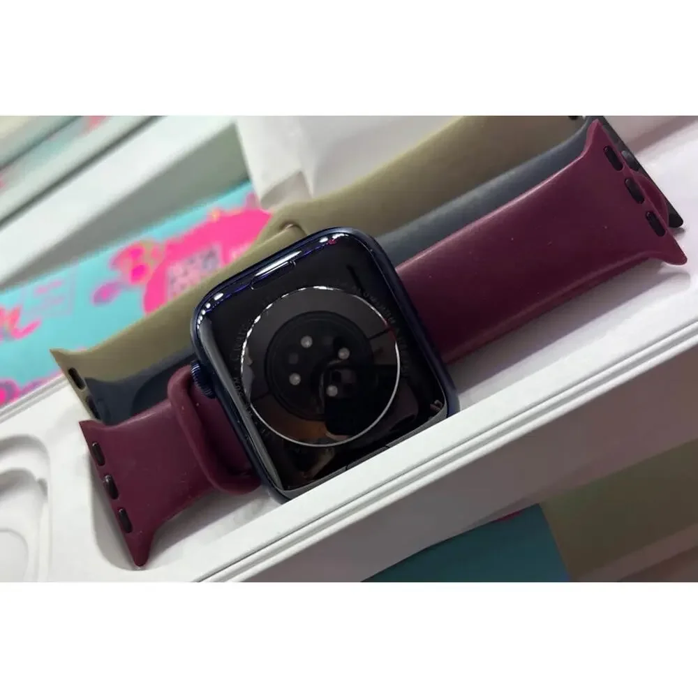 Apple Watch Series 6 44mm GPS + Cellular